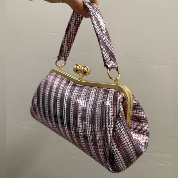 Sequin Embossed Genuine Leather Kisslock Baguette Bag/Shoulder Bag/Crossbody - Picture 12 of 15